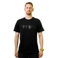 Intruz - FFF666 T-Shirt - Czarny